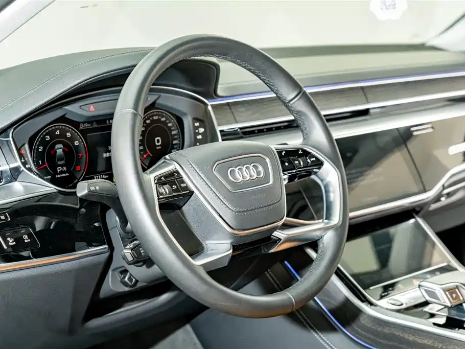 Audi A8 2024 — фото 11