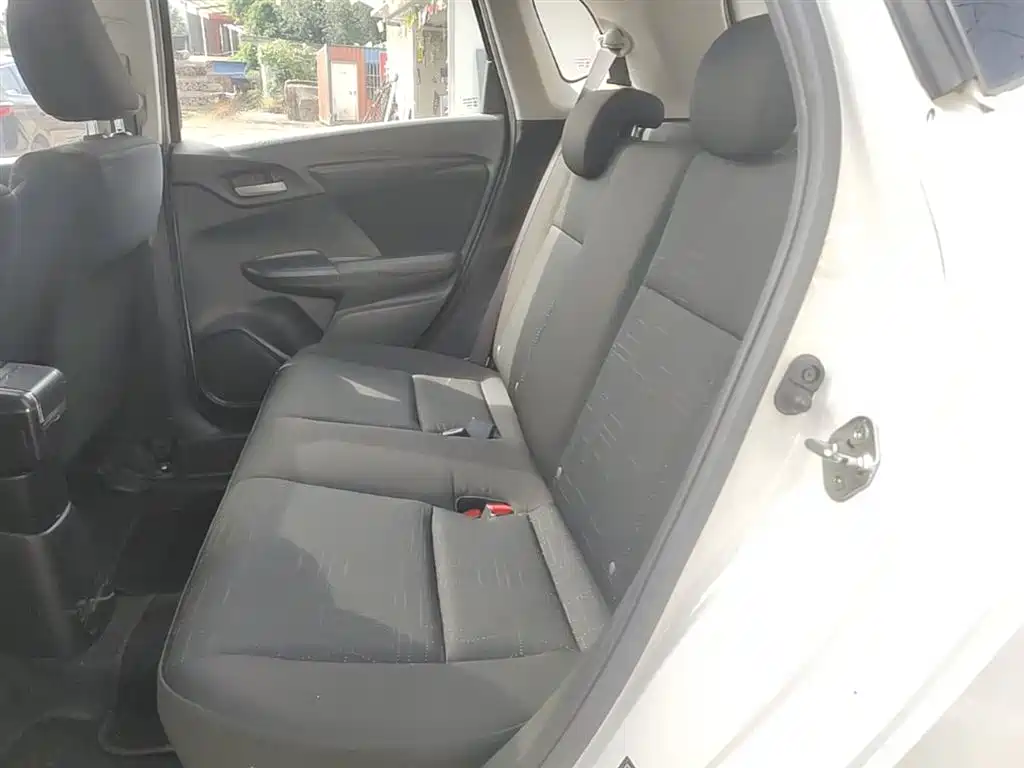 Honda Fit 2018 — фото 17