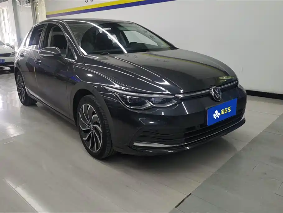 Volkswagen Golf 2022