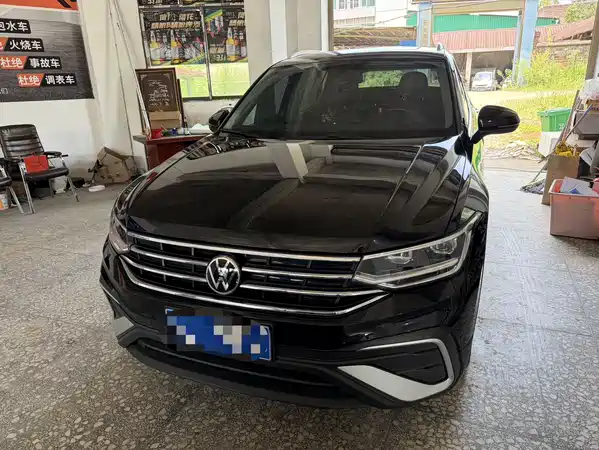 Volkswagen Tiguan L 2022