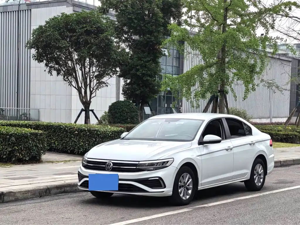 Volkswagen Bora 2024