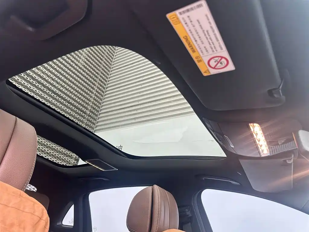 Mercedes-Benz E-Class 2020 — фото 13