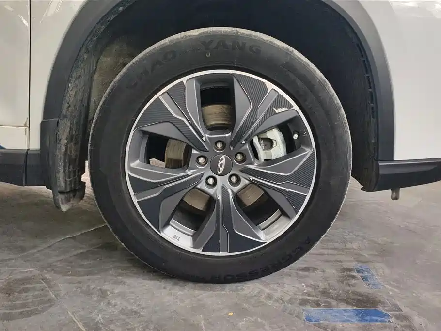 Chery Tiggo 8 PRO NEV 2023 — фото 6