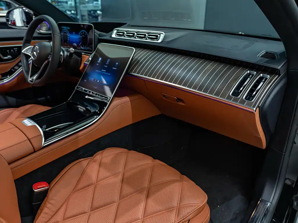 Mercedes-Benz S-Class 2023