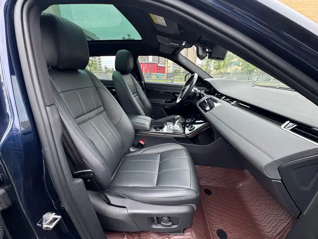 Land Rover Evoque 2020 — фото 8
