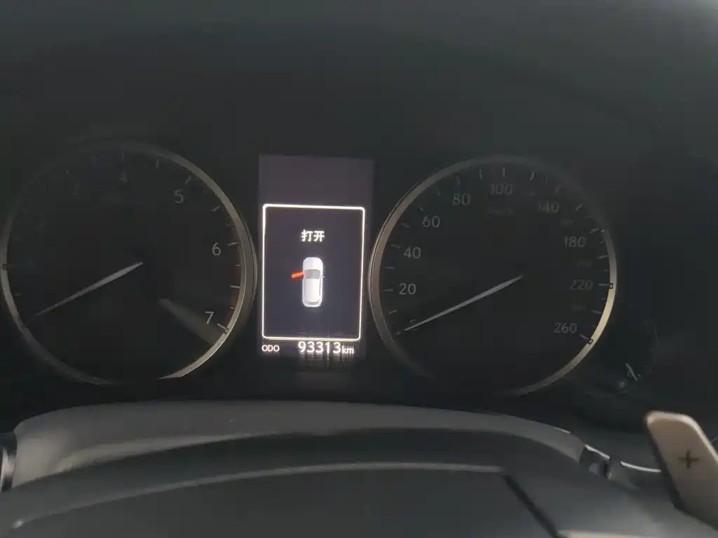 Lexus NX 2015 — фото 15