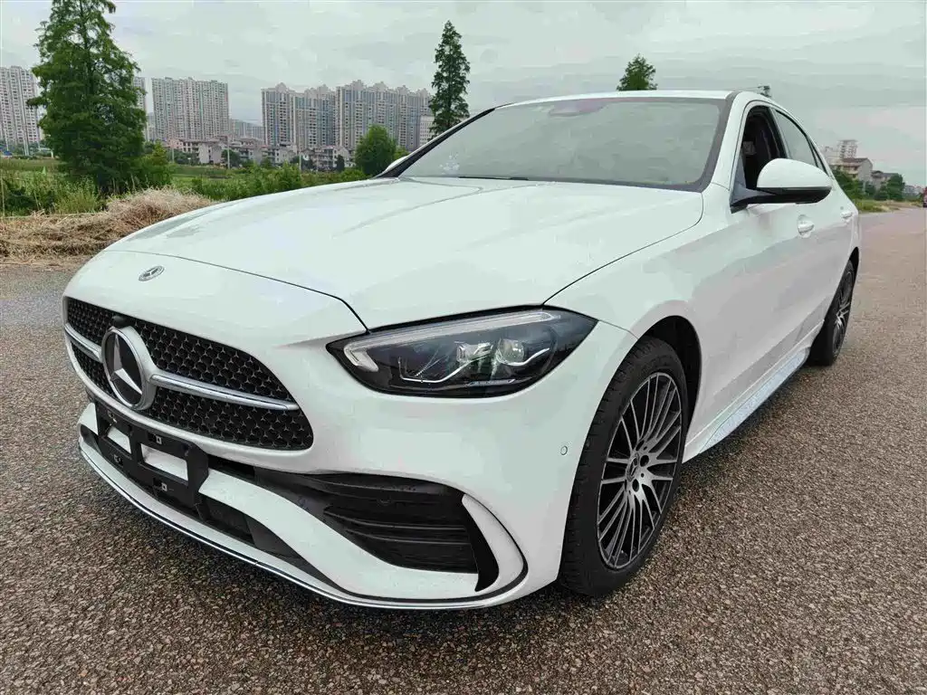 Mercedes-Benz C-Class 2022 — фото 1