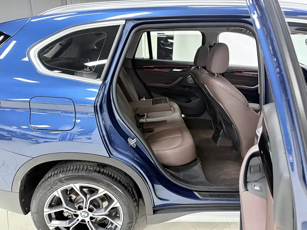 BMW X1 2022 — фото 11