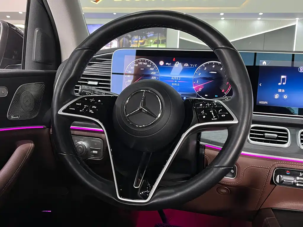 Mercedes-Benz GLE 2023 — фото 15