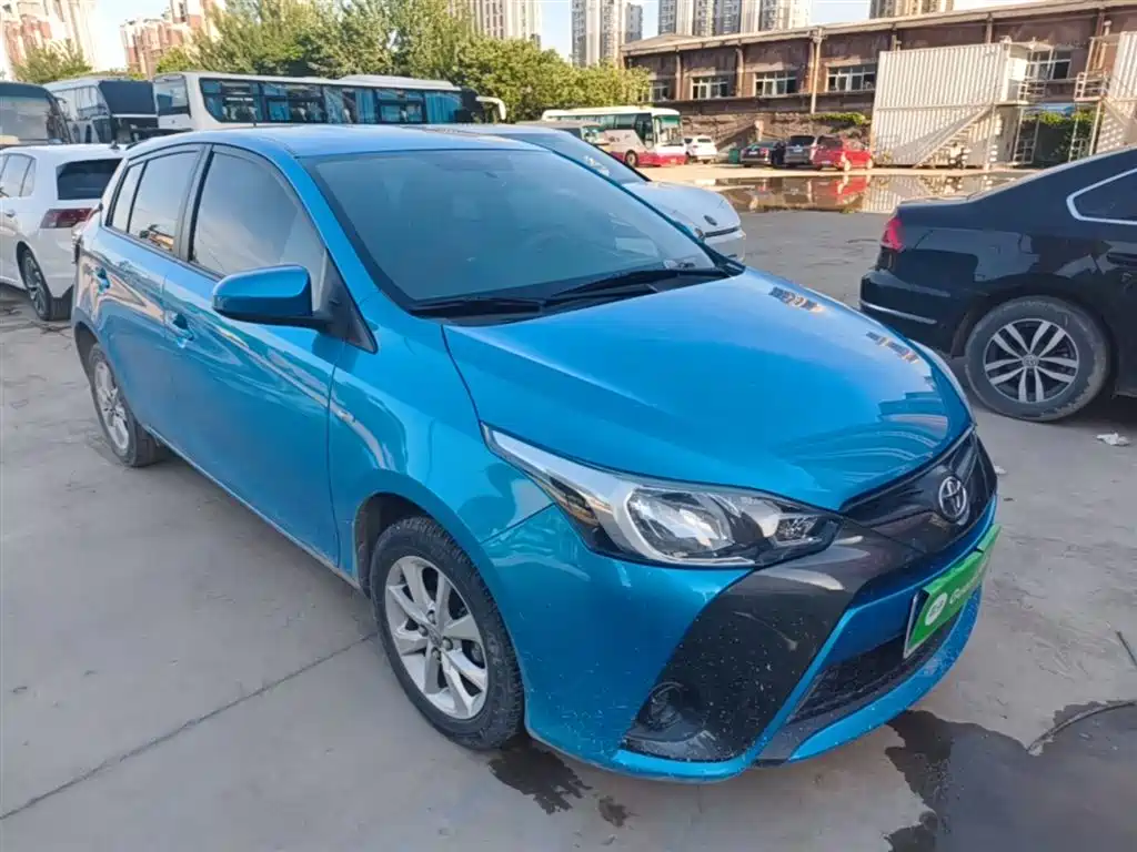 Toyota Yaris L 2018 — фото 4