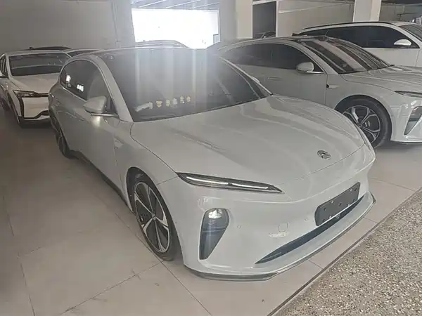 NIO ET5T 2024