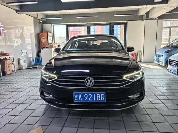 Volkswagen Magotan 2021