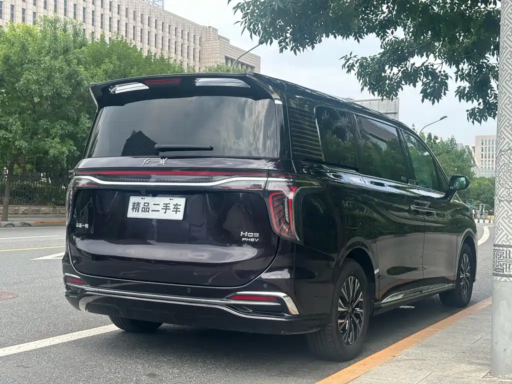 Hongqi HQ9 PHEV 2026 — фото 7