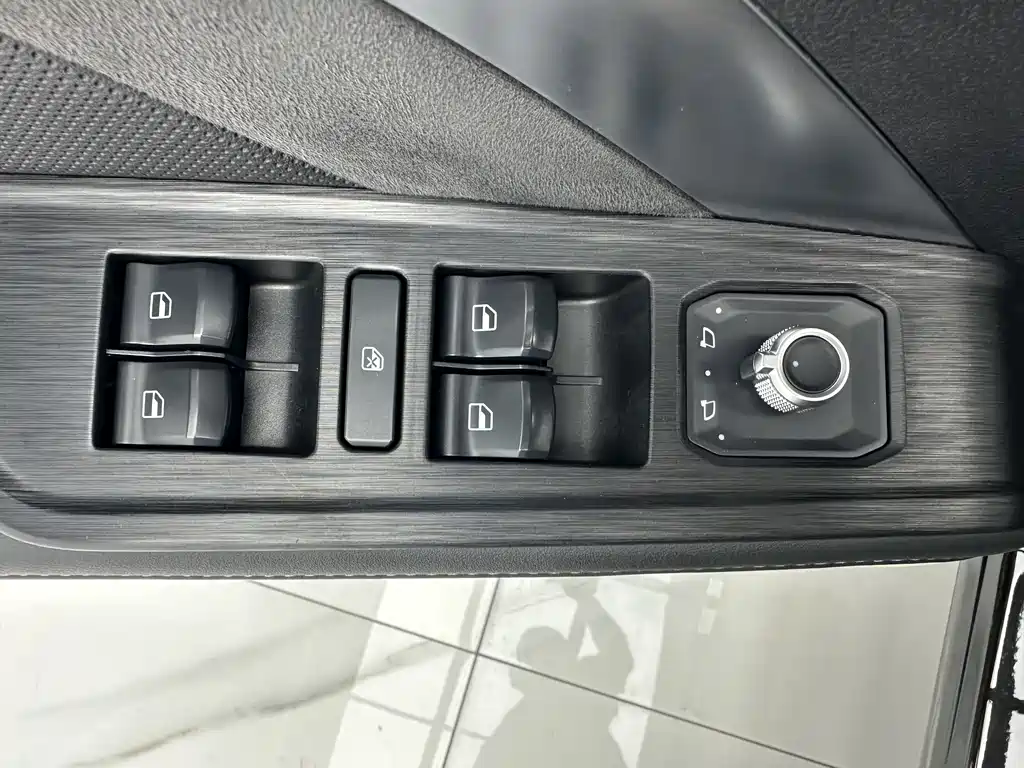 Haval H6 2023 — фото 13