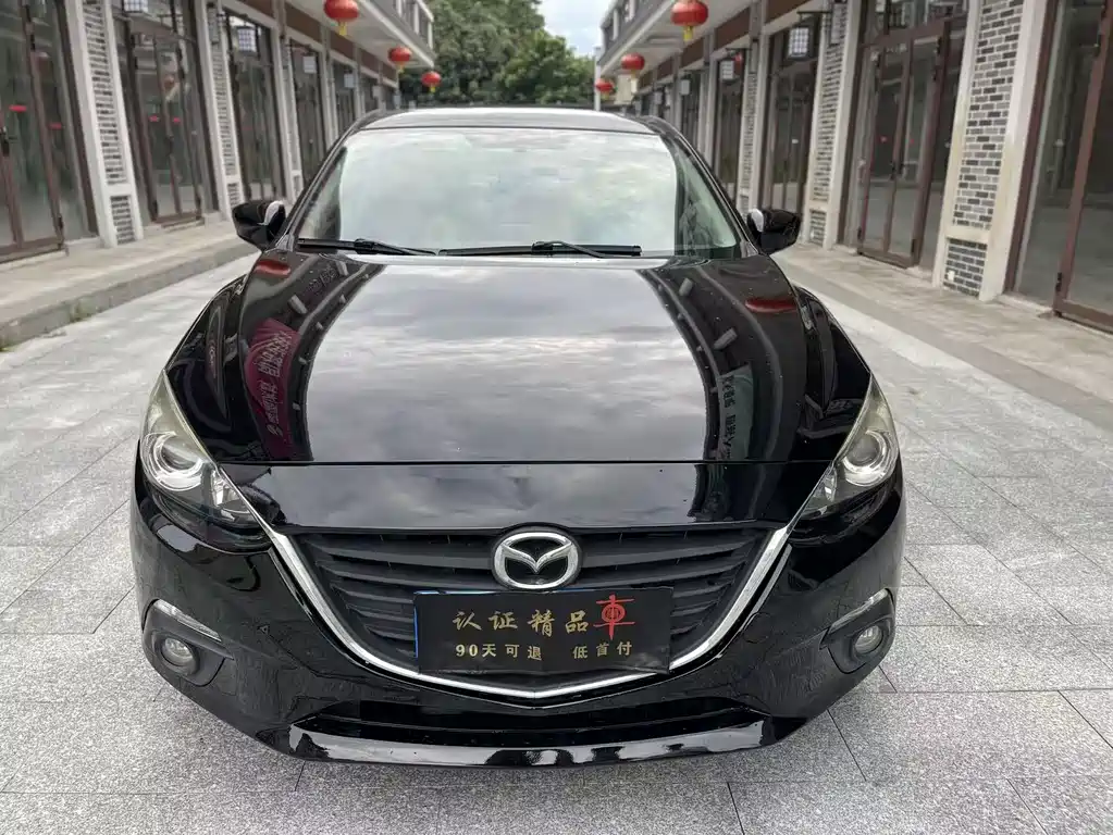 Mazda 3 Axela 2016 — фото 2