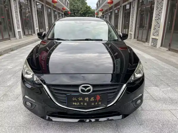 Mazda 3 Axela 2016