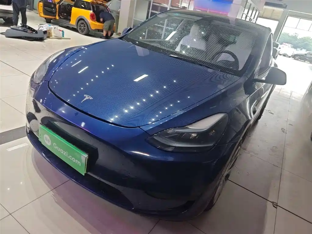 Tesla Model Y 2023 — фото 2