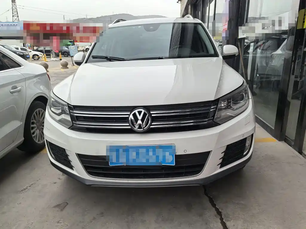Volkswagen Tiguan 2015