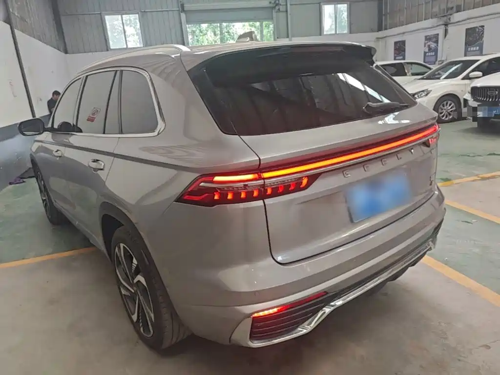 Geely Xingyue L 2022