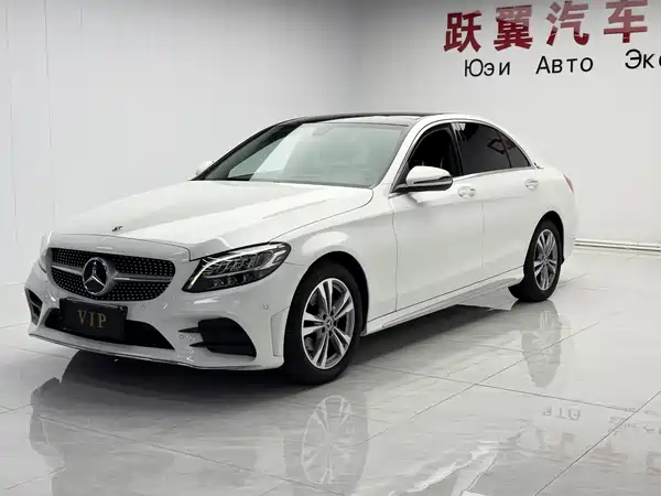 Mercedes-Benz C-Class 2021