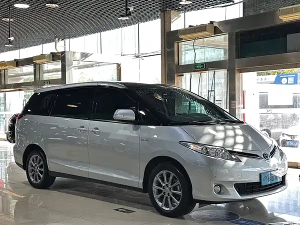 Toyota Previa 2012