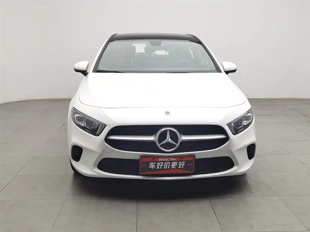 Mercedes-Benz A-Class 2022 — фото 3