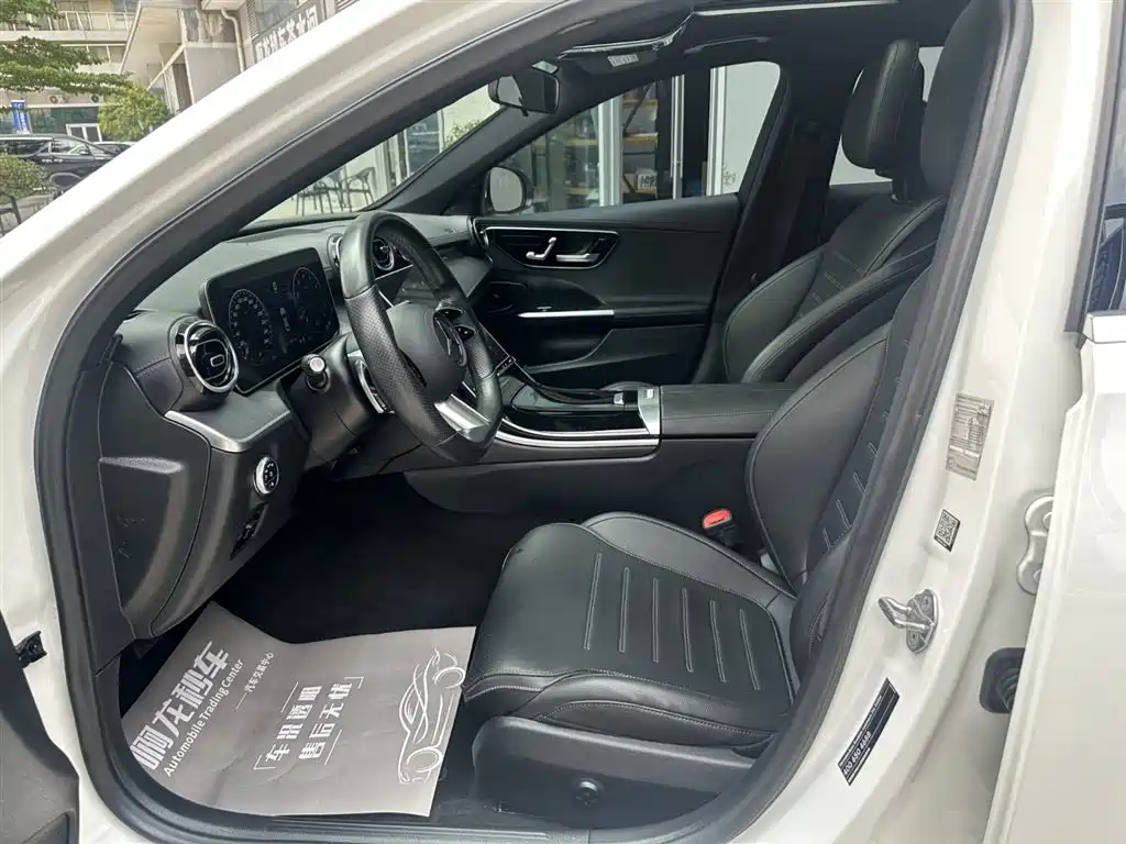 Mercedes-Benz C-Class 2022 — фото 10