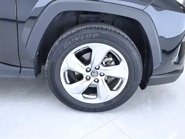 Toyota RAV4 2023