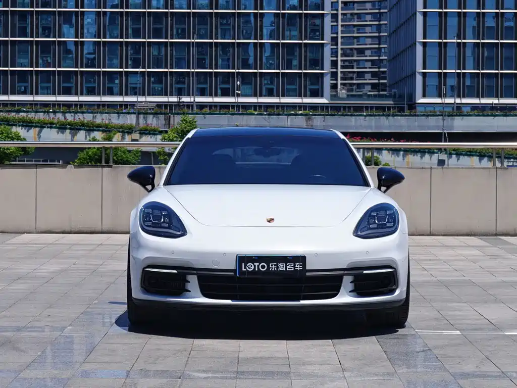 Porsche Panamera 2017 — фото 3