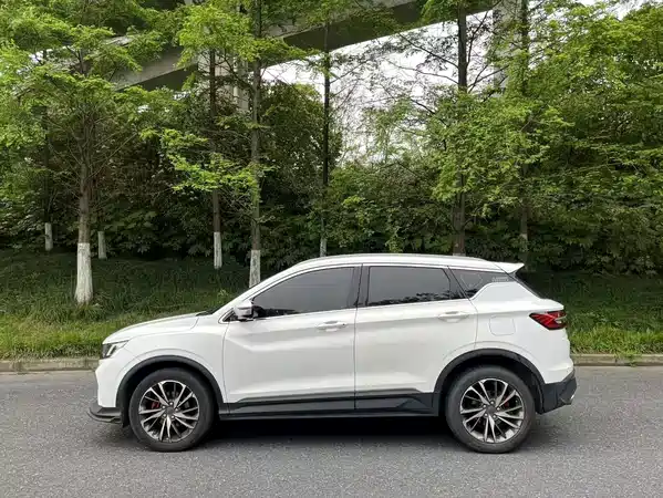 Geely Binyue 2019
