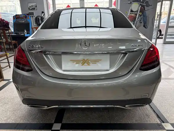 Mercedes-Benz C-Class 2019