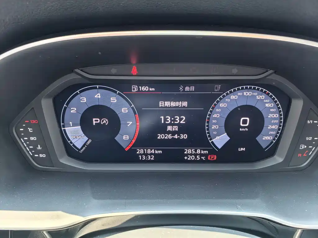 Audi Q3 2020 — фото 14
