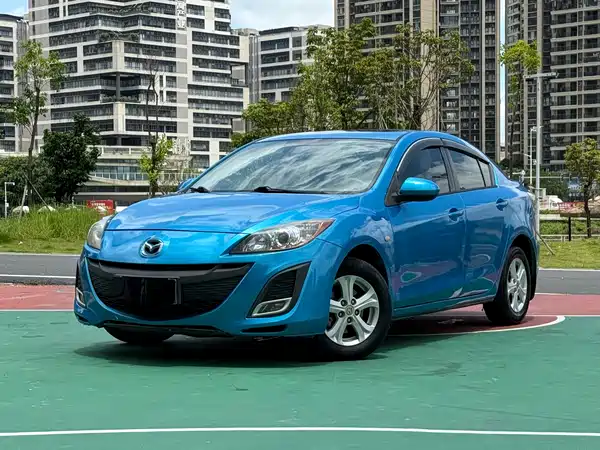 Mazda 3 Xingcheng 2013