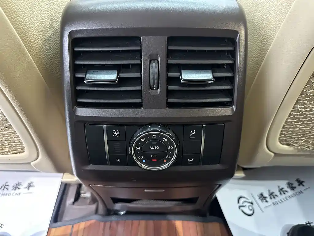 Mercedes-Benz GLS 2017 — фото 13