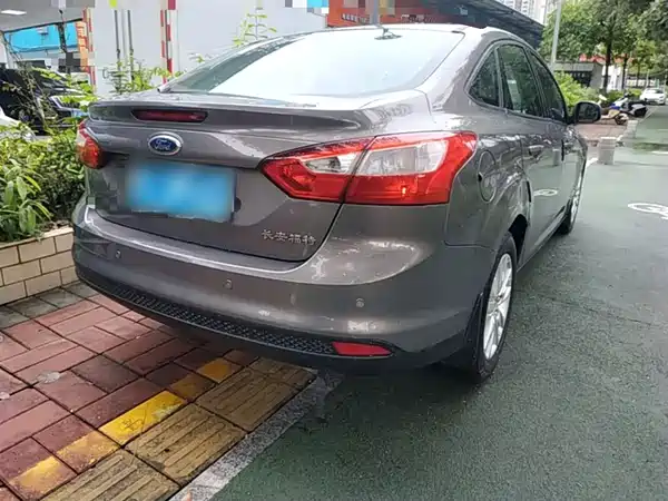 Ford Focus 2012