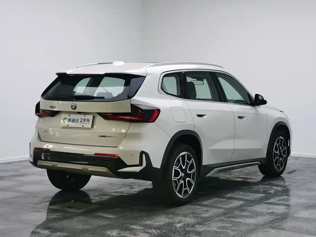 BMW X1 2025