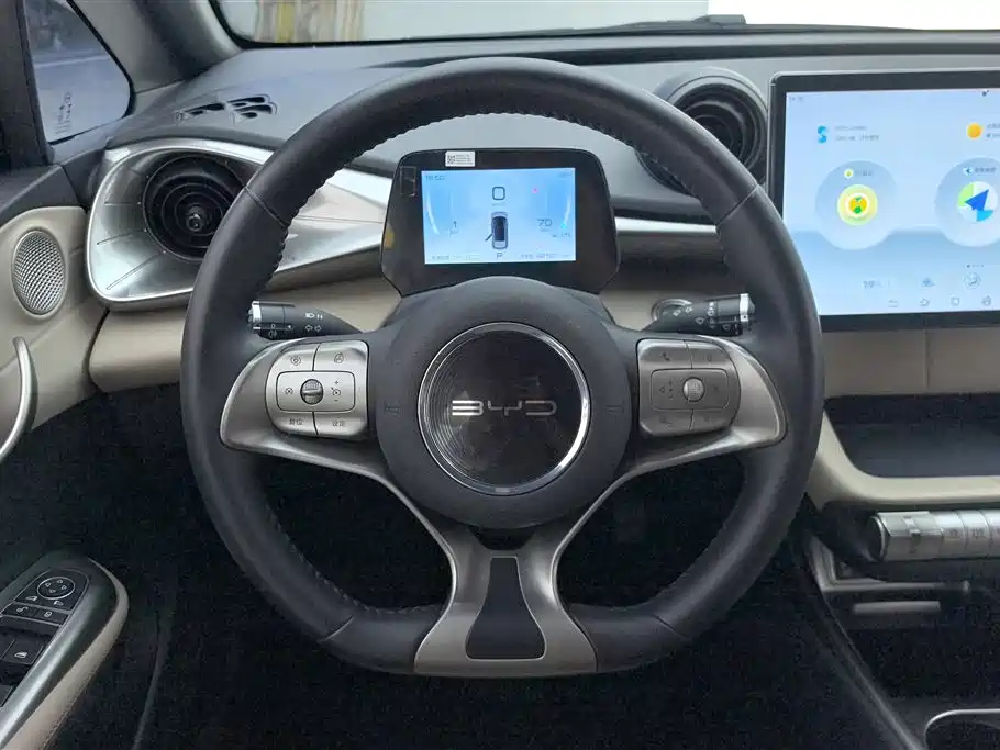 BYD Dolphin 2023 — фото 15