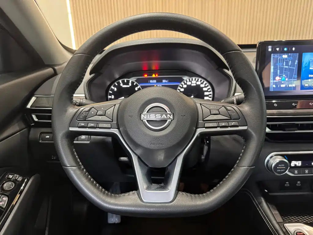 Nissan Teana 2023