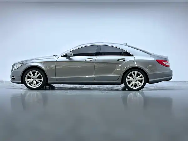 Mercedes-Benz CLS 2012