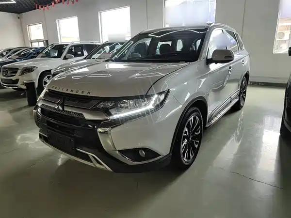 Mitsubishi Outlander 2019