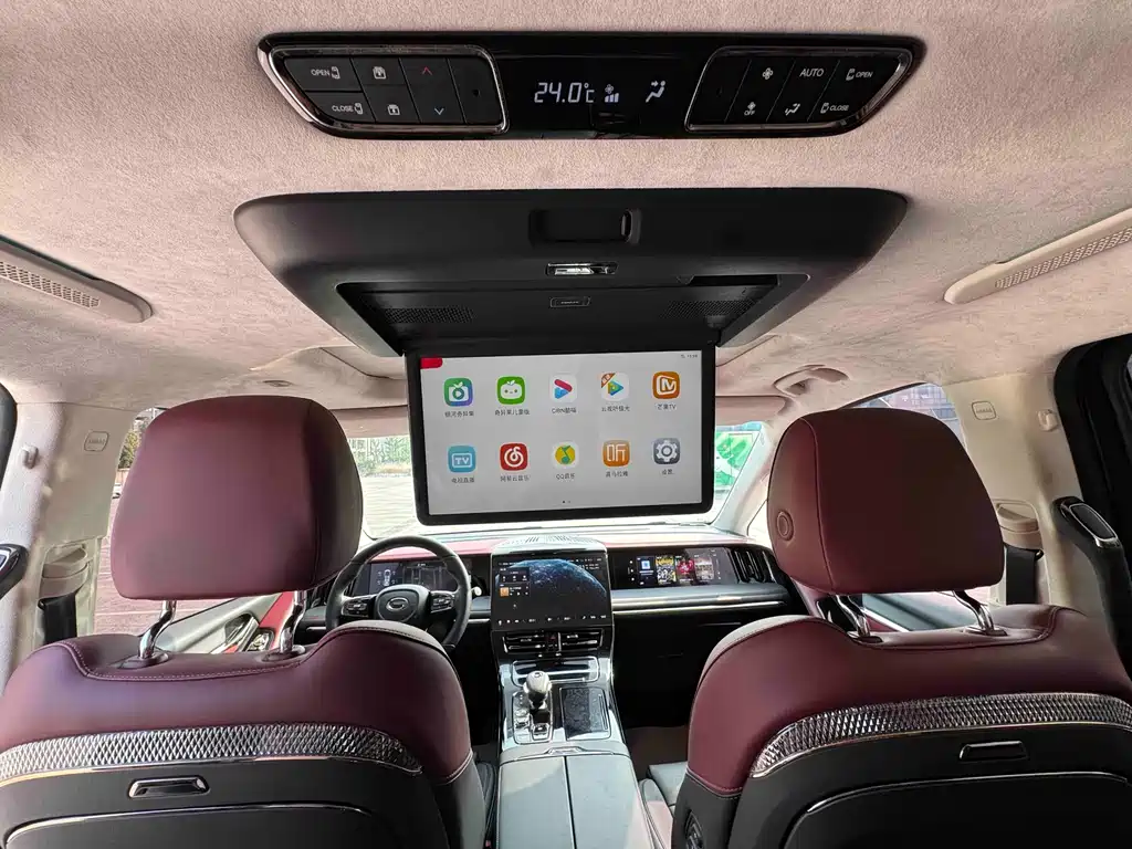 GAC Motor Trumpchi E9 2024 — фото 20