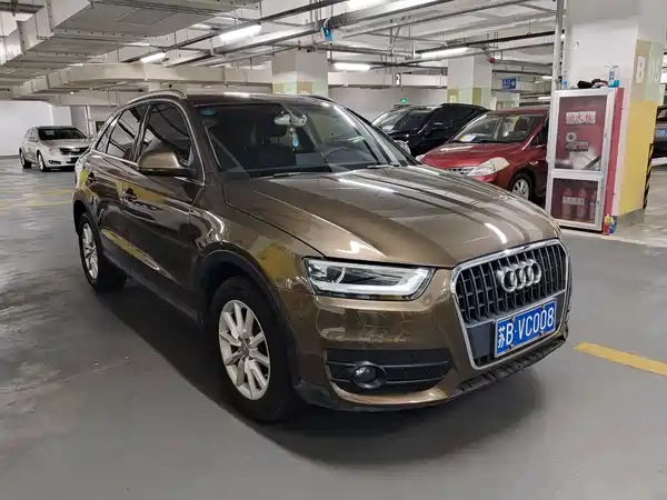 Audi Q3 2015