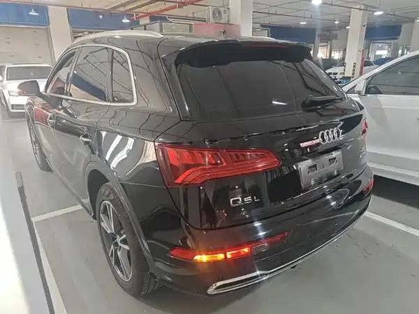 Audi Q5L 2018