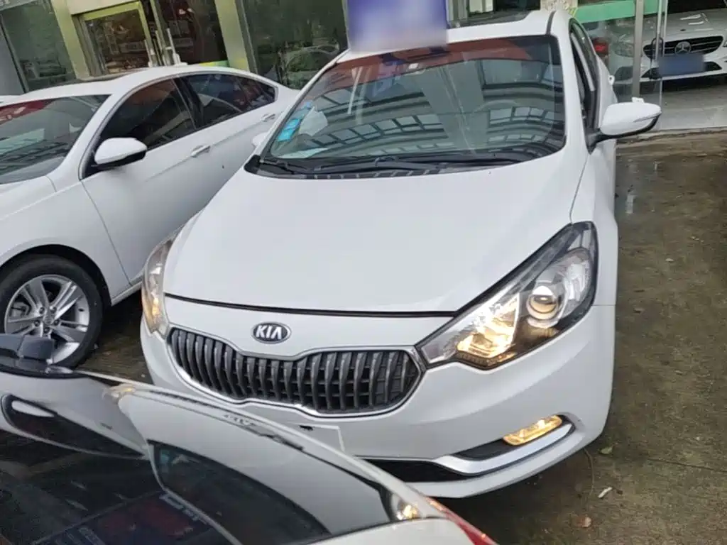 Kia K3 2015