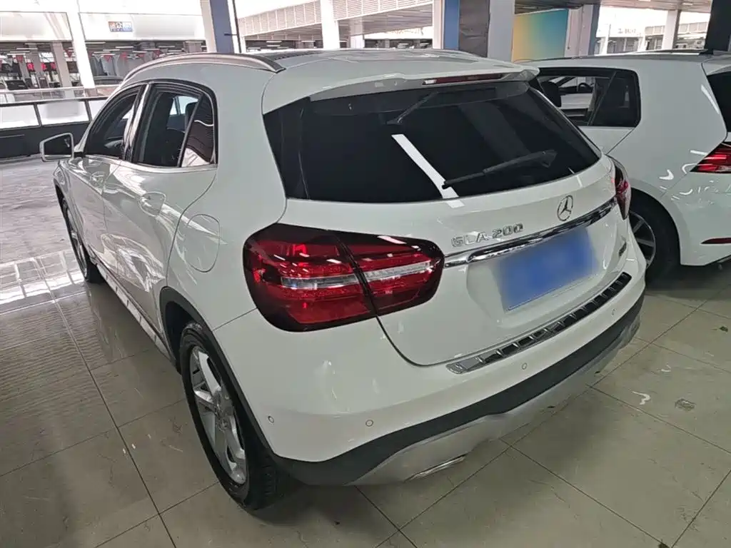 Mercedes-Benz GLA 2017 — фото 5