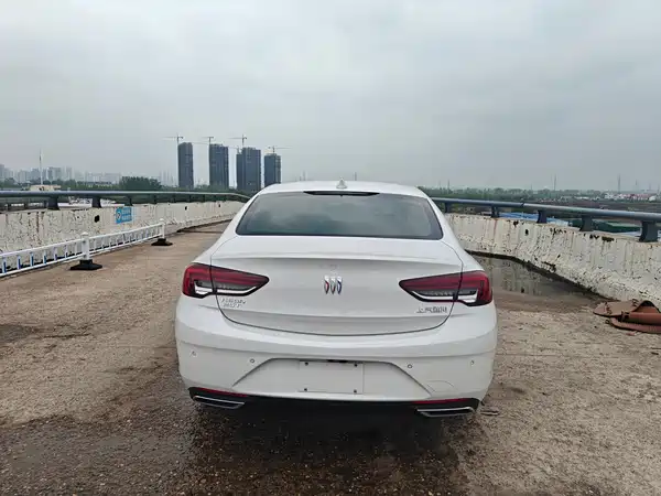 Buick Regal 2024