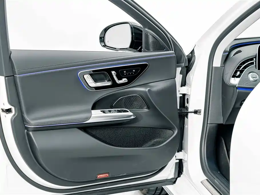 Mercedes-Benz E-Class 2026 — фото 16