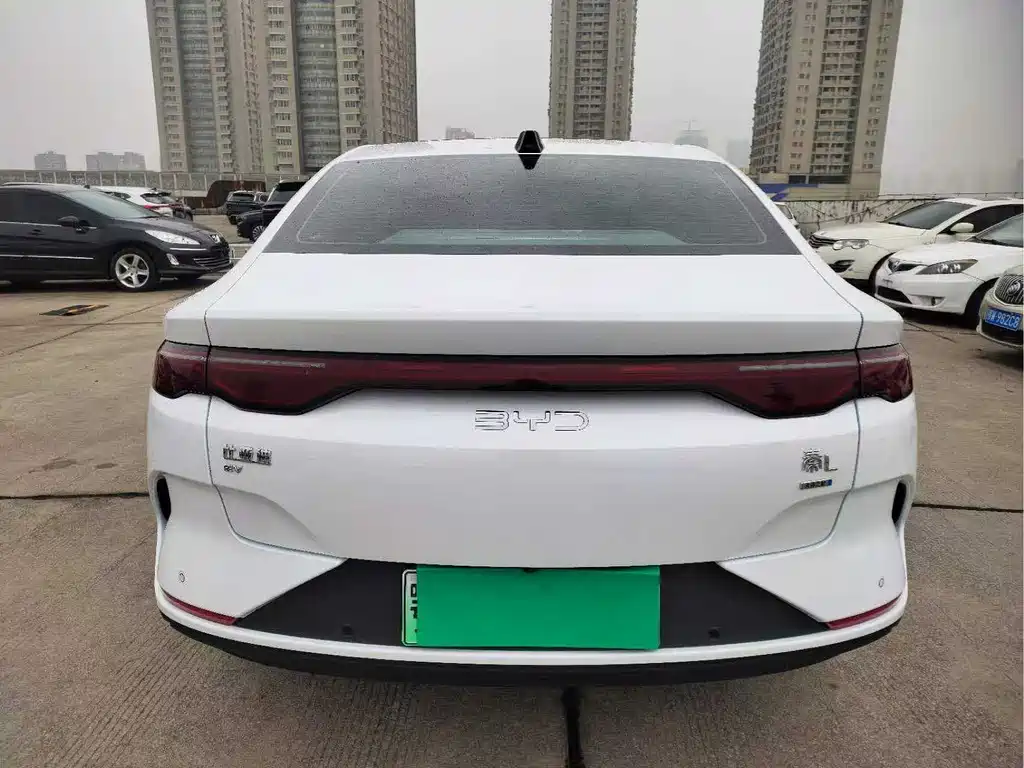 BYD Qin L 2025 — фото 6