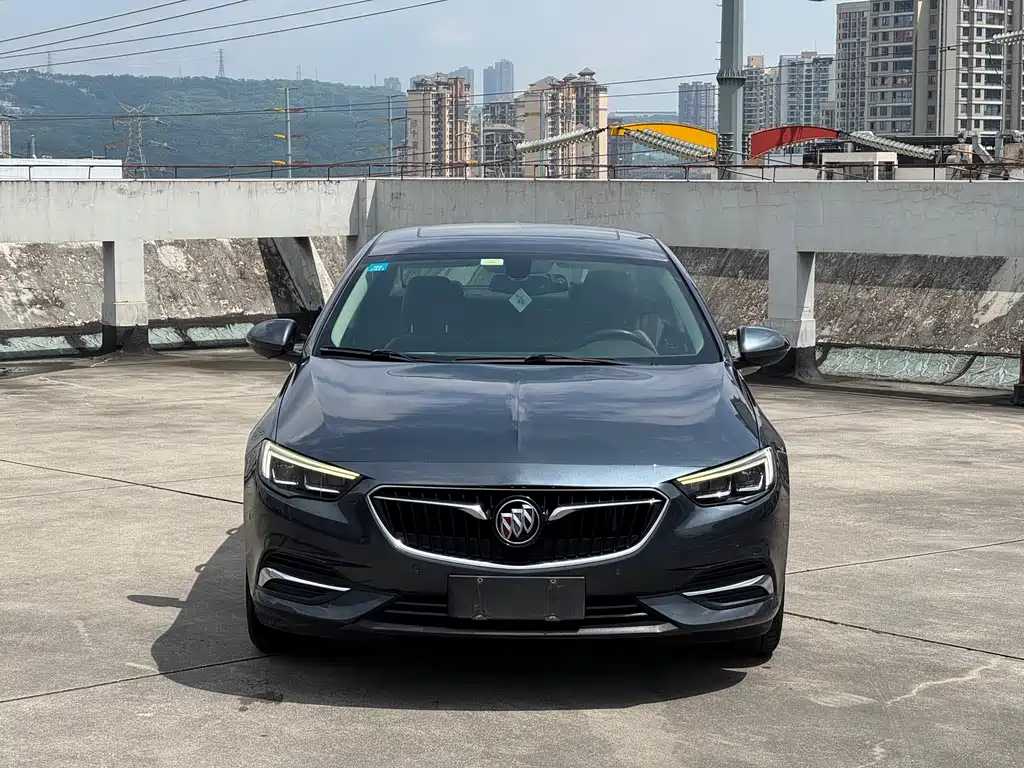 Buick Regal 2019 — фото 2
