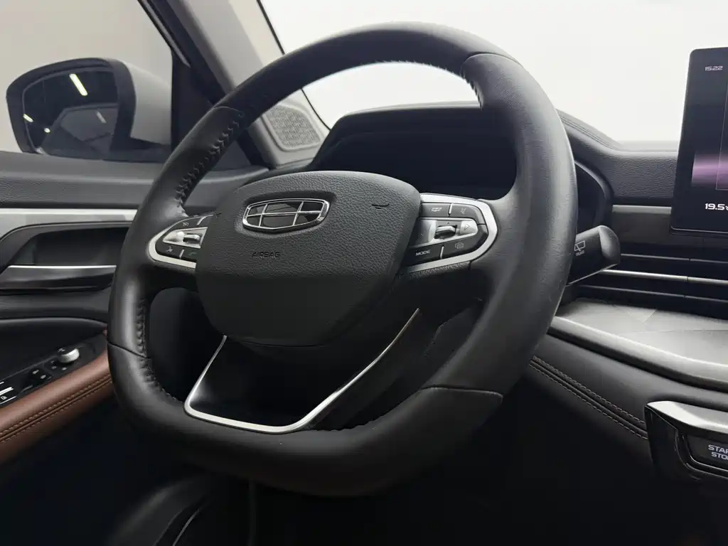 Geely Vision X6 2021 — фото 14
